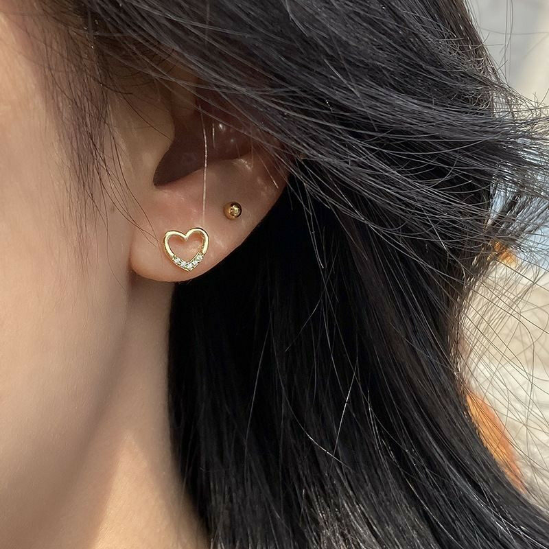 hollow heart stud earrings